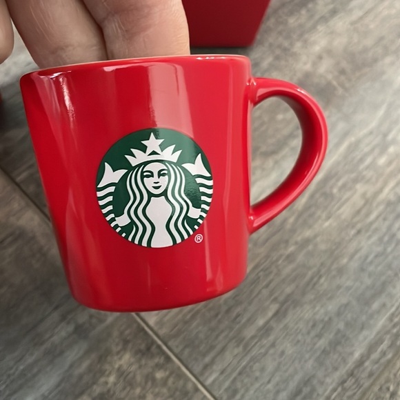 Starbucks Mini Holiday Collection 2015 Cherry red - Picture 5 of 6